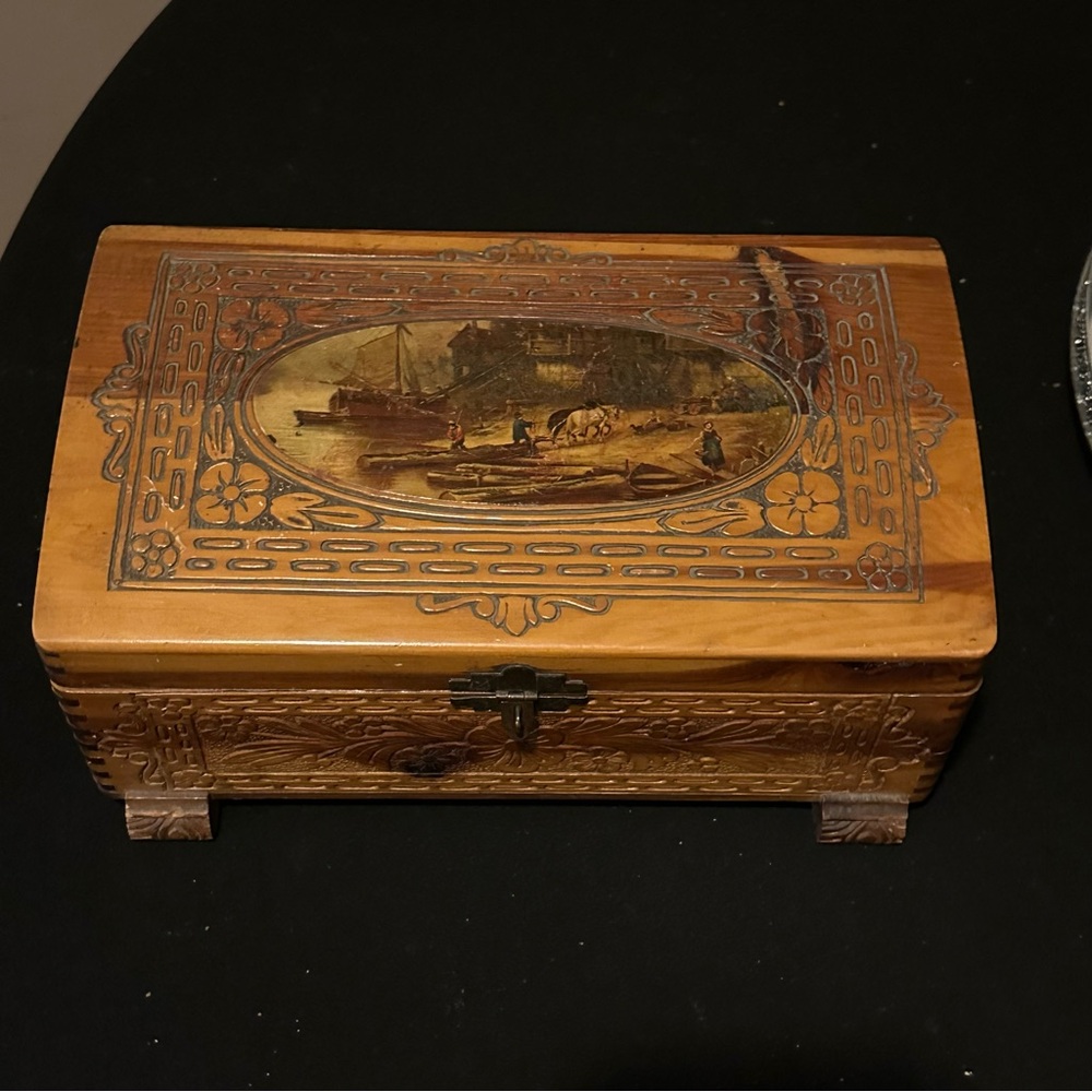 Vintage Decorative Carved Wooden Jewelry Tramp Art Folk Art Box